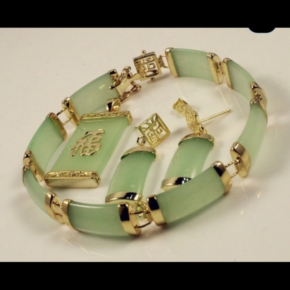Natural Green Jade 18KGP Fortune set (福 happiness) - Picture 5 of 5